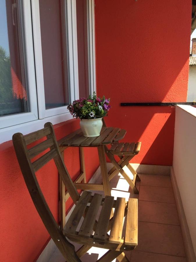Stan Na Dan Gradiska/Bos. Gradiska Apartment Exterior foto